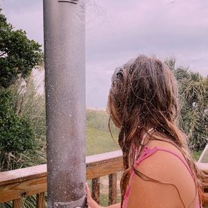 Meet your Posher, Briana